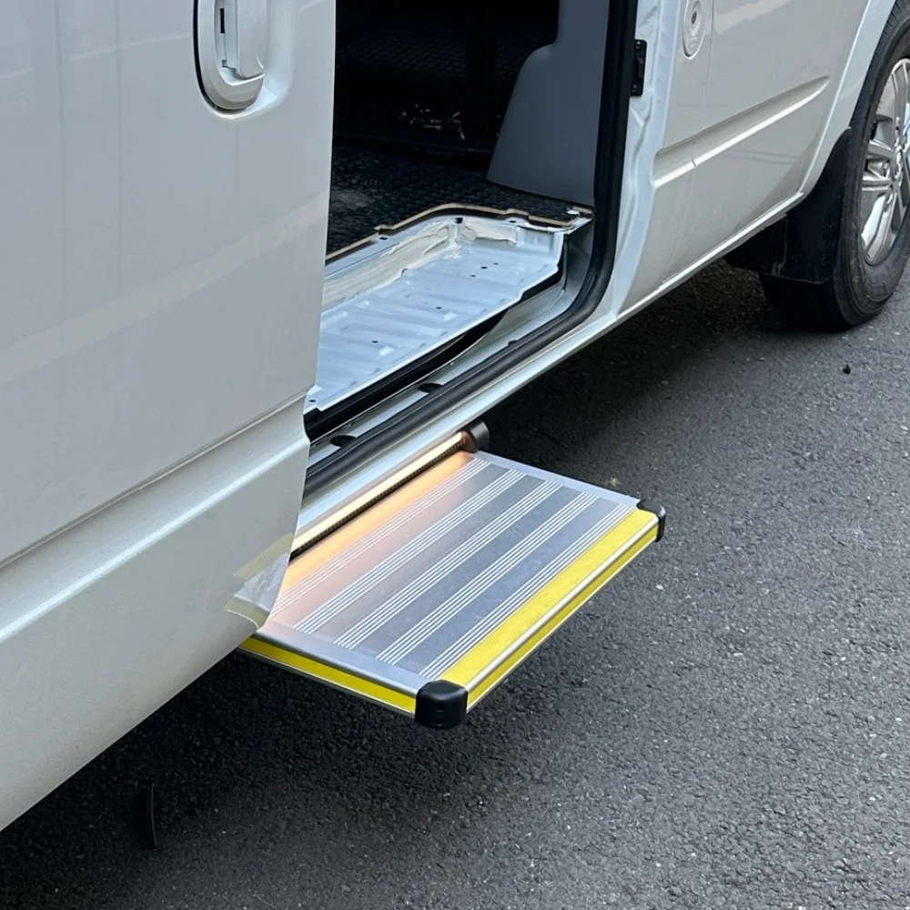 Right-Side Electric Car Footboard Newly Designed External Car Accessory Body Part