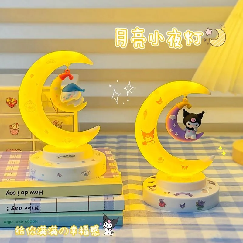 Sanrio Hello Kitty Luna luz nocturna dibujos animados Anime Cinnamoroll Kuromi muñeca juguete accesorios Kawaii luz cálida protección ocular luz
