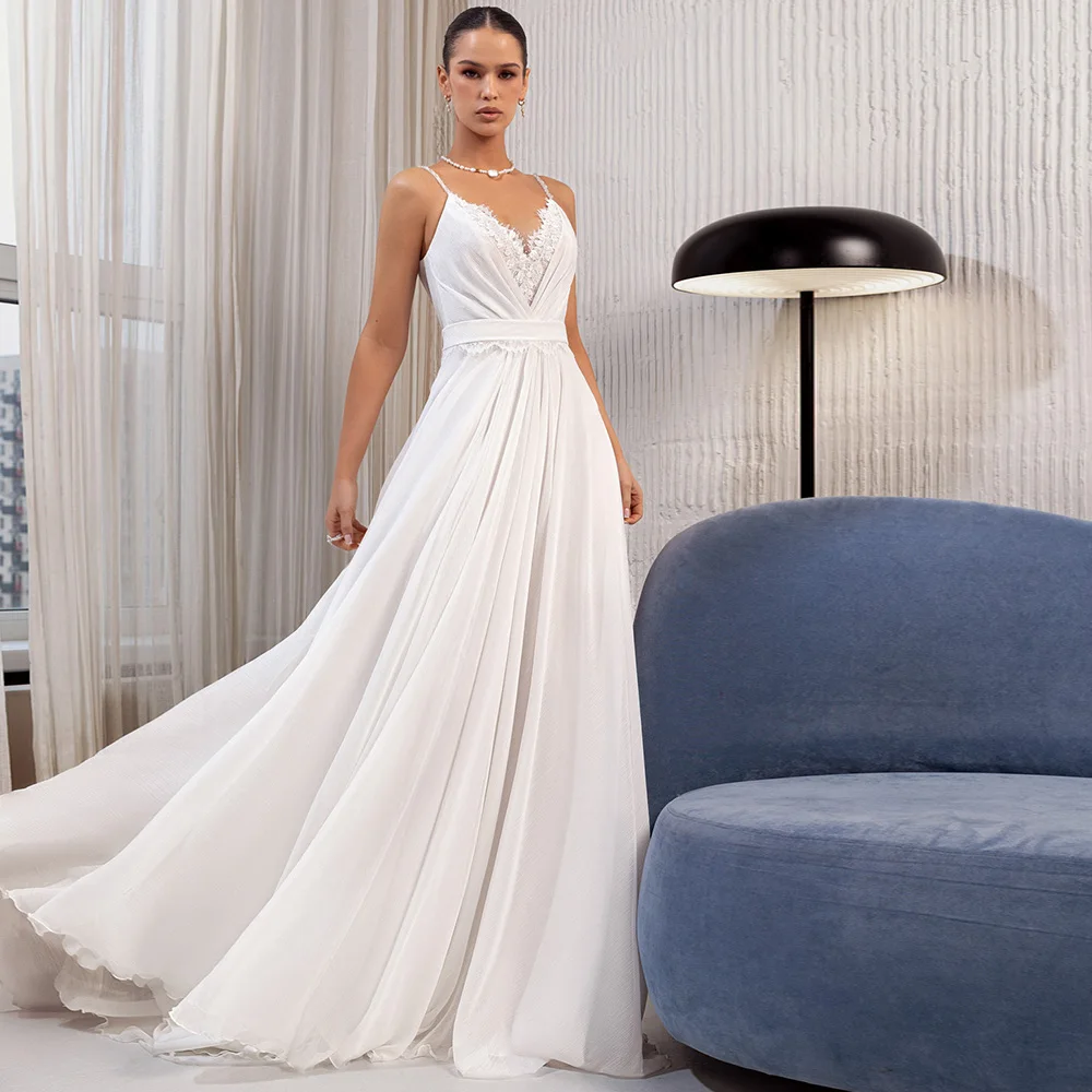فستان زفاف كلاسيكي شيفون للنساء على الشاطئ طيات أنيقة مزين برقبة على شكل حرف v سويب تراين بدون أكمام زي العرائس المخصص #1