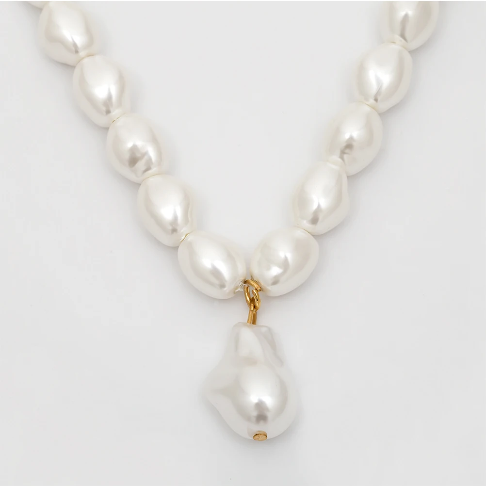 

Short Necklace Irregular Pendant Collarbone Chain Exquisite Design for Engagement Party Wedding Ladies