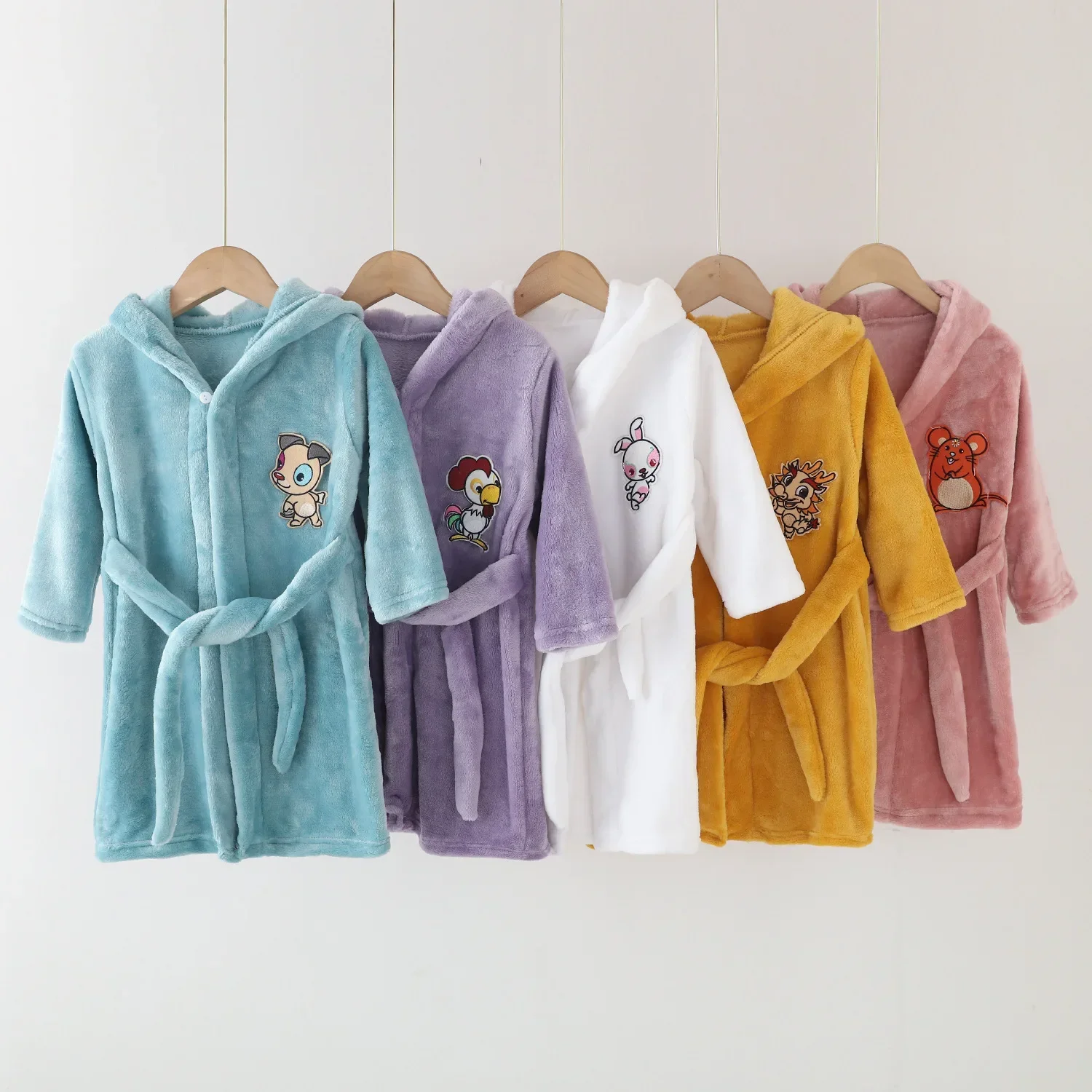 Winter Christmas Bath Robe For Girls Pajamas Animal Hooded Robes Children Dressing Gown Boys Sleepwear Kids Bathrobe 6 8 10 12Y