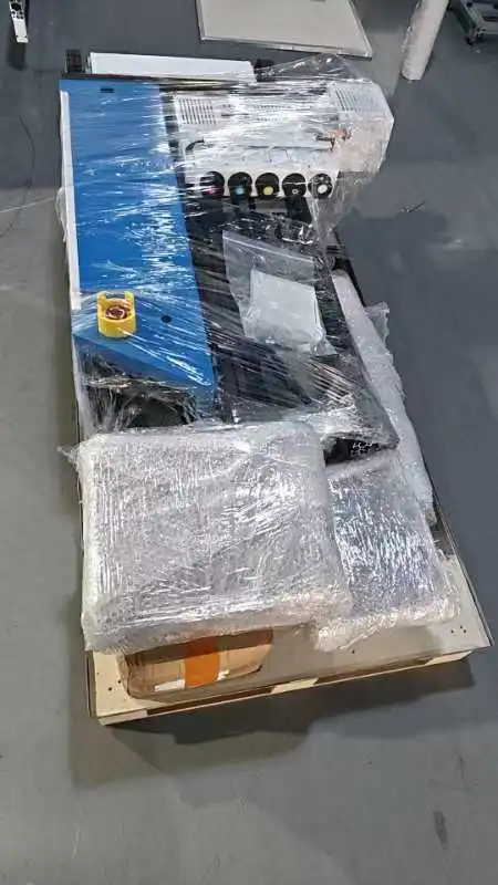 3D Uv Vertical Wall…