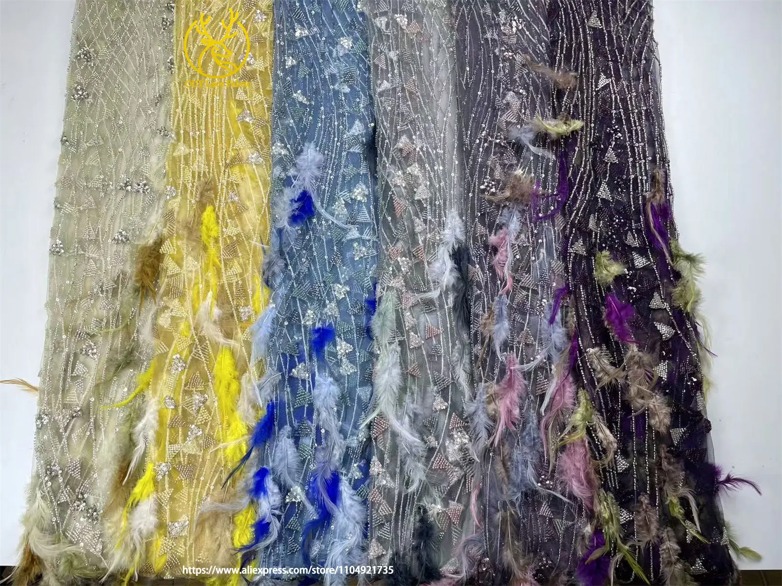 فاخر الأفريقي ثلاثية الأبعاد ريشة الدانتيل والتطريز 2025 جودة عالية الفرنسية النيجيري مطرز الترتر أقمشة الدانتيل فساتين الزفاف النسائية