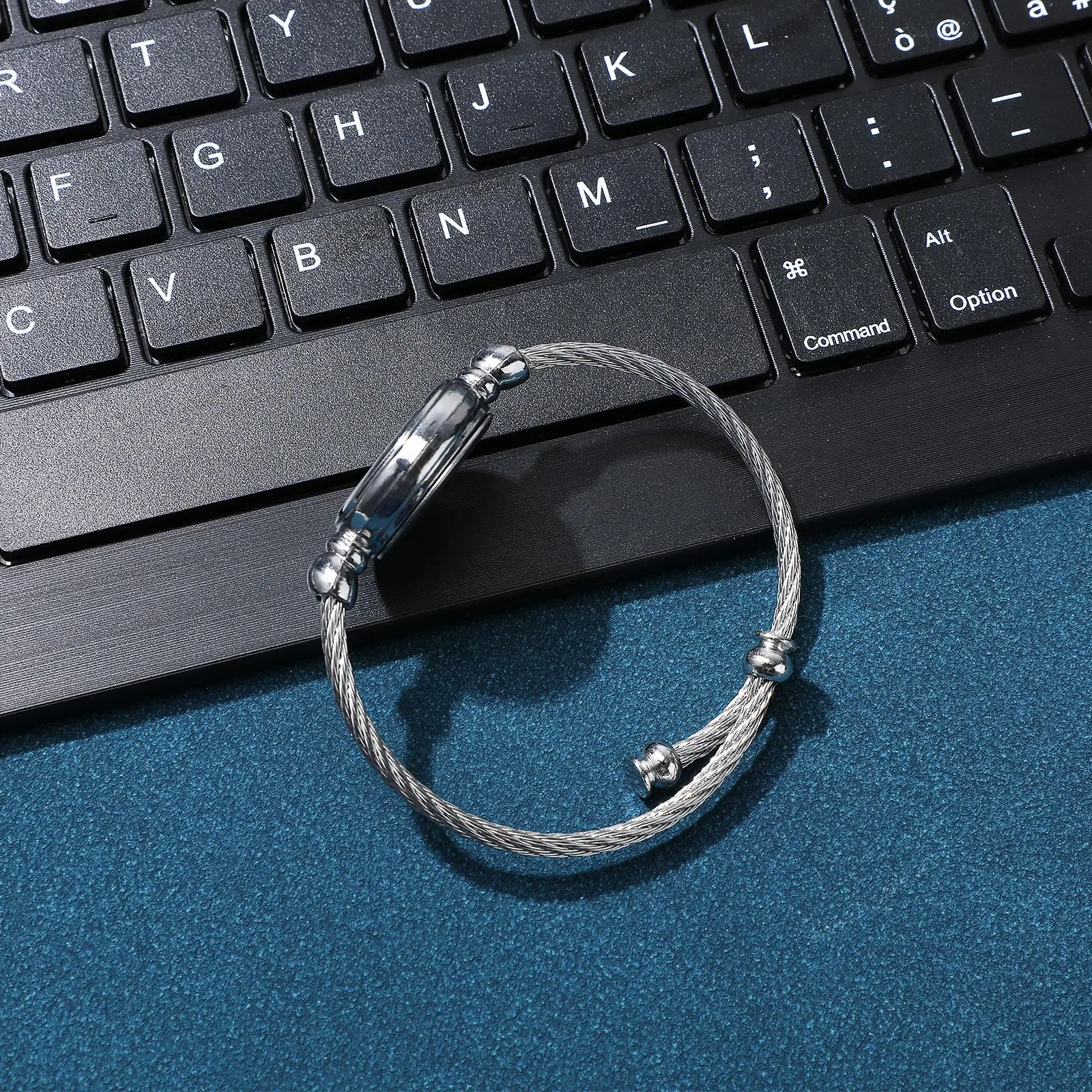 

Women Quartz Watch Elegant Bracelet Wristwatch For Daily Wear Gift Giving Stylish Waterproof Timepiece