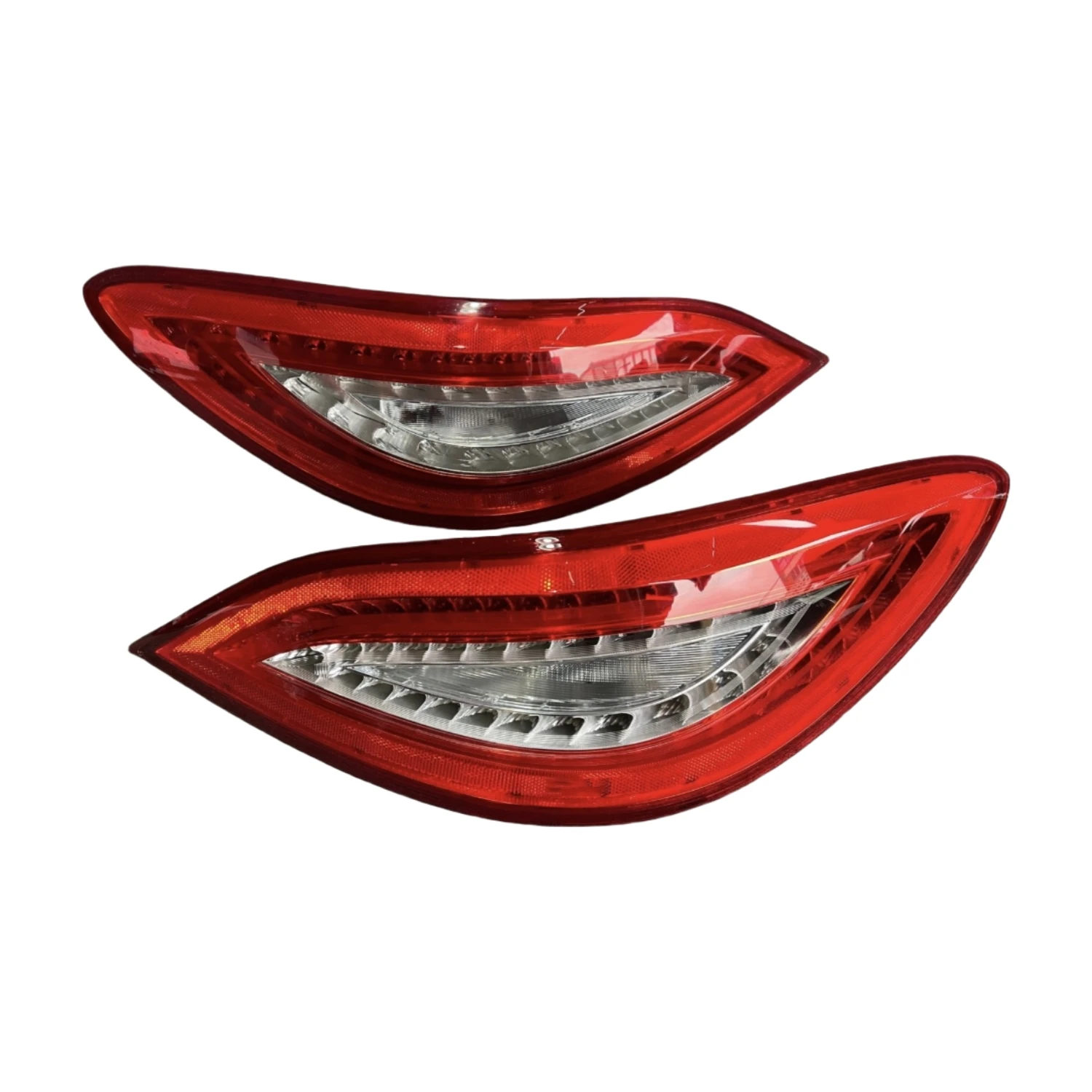 

Fit For Mercedes-Benz CLS Taillight 2010-2017 Mercedes-Benz W218 Stoplight Assembly EU Version C218 AMG TailLamp Plug and Play