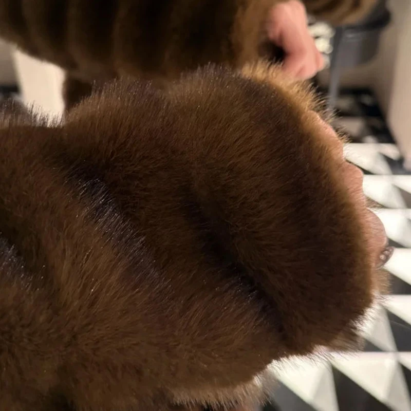 High-end Faux Fur Jacket Women Fashion Lapel Long Sleeve Loose Fluffy Short Coat 2025 Winter Lady High Street Warm Outerwear