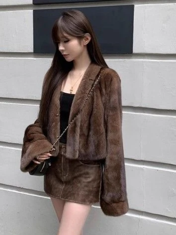 

Winter New Women's Fur Jacket Commuter Fur Integrated Coat