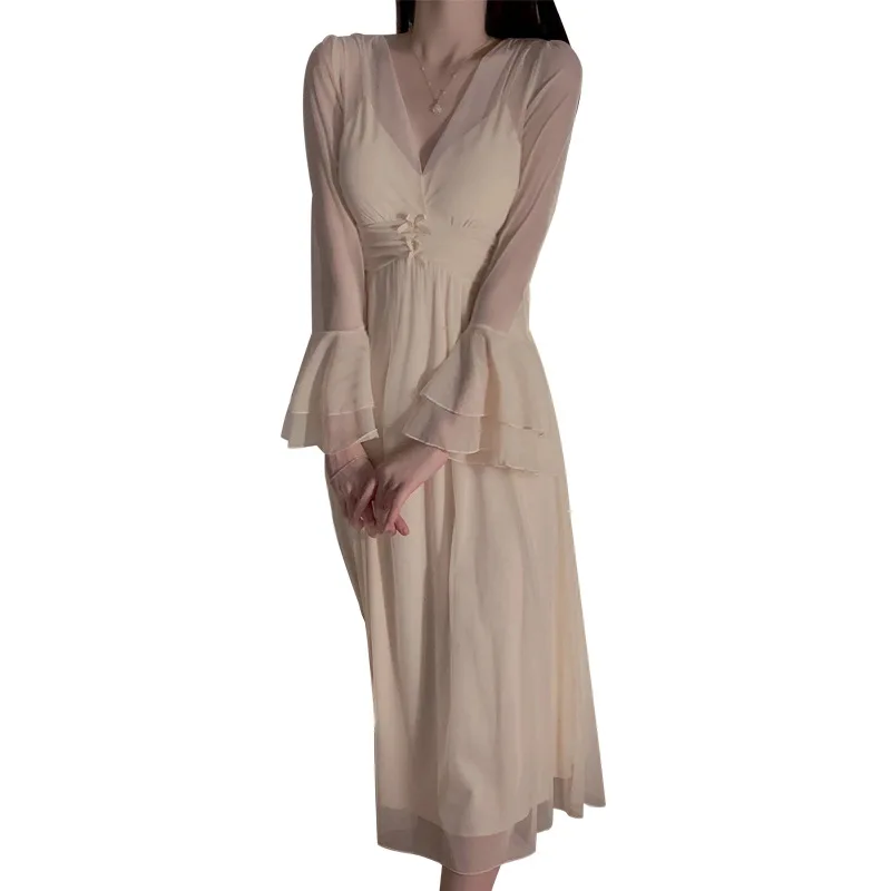 

New Fashion Women's Sexy Lace Long Sleepdress Comfortable Home Beddress Lady Autumn Long Sleeve Nightgown