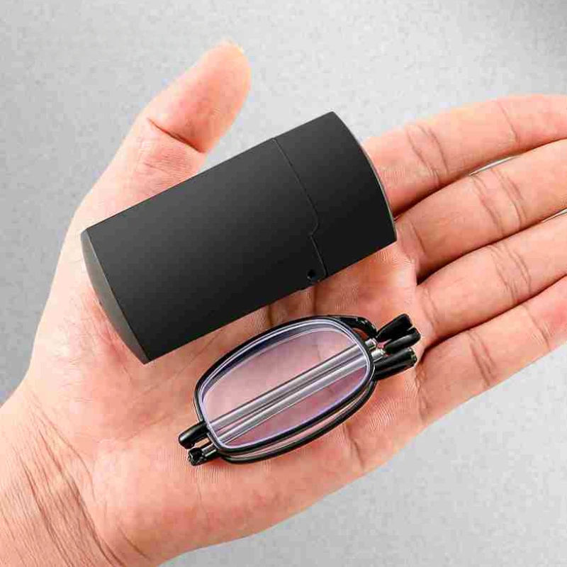 Ultra-light Alloy Frame Portable Foldable Reading Glasses Presbyopia for Men Women Anti Blue Light Blocking Eyeglasses with Case