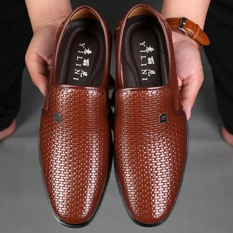 Genuine leather men\'s sandals leather shoes summer leather holes breathable hollowed out white business dress casual shoes