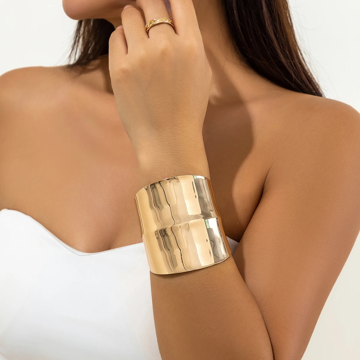 Lacteo Trendy Gold Color Wide Big Cuff Bracelet for Women Geometric Opening Bangles Heavy Metal Jewelry Ladies Street Party