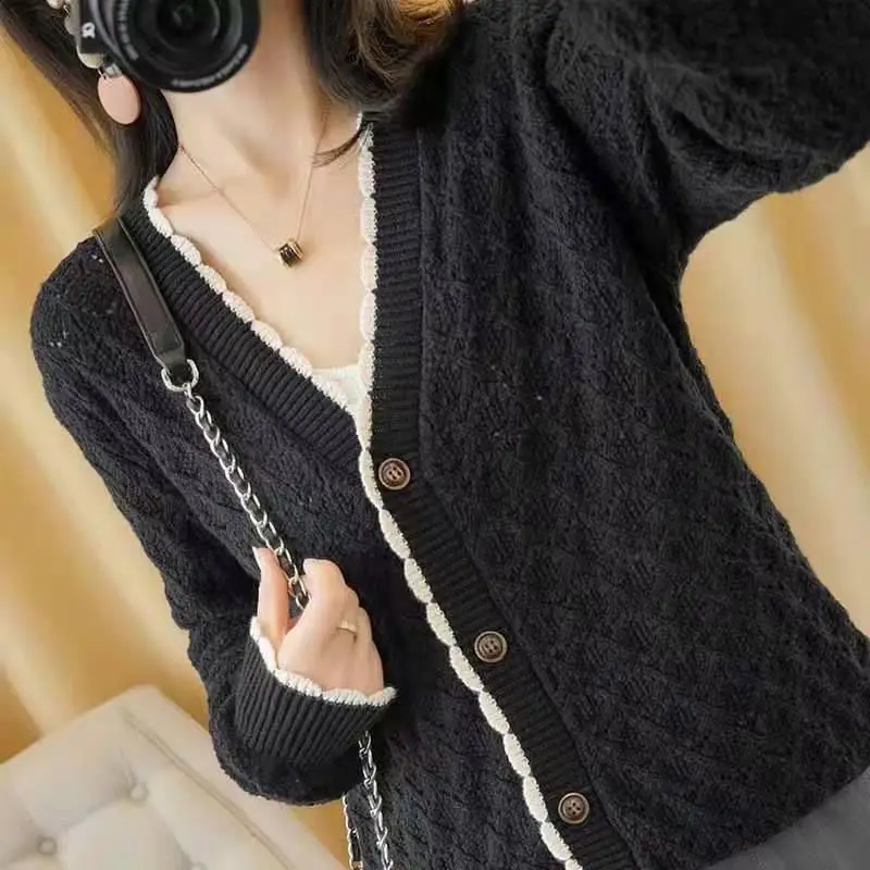 Spring and Autumn New Versatile Knitted Cardigan Coat Women\'s Thin Hollow Loose Large Size Western-style Solid Color Women\'s Top