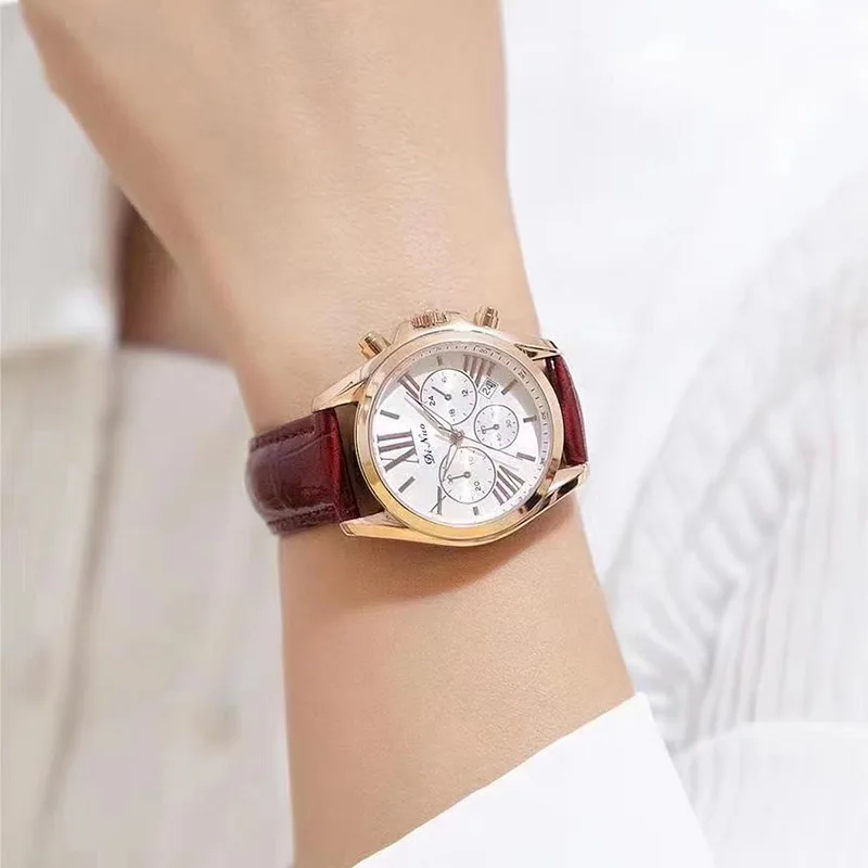 Vintage Leather Bracelet Watch High Quality Classic Antique Women Wrist Watch Luxury Quartz Watch for Women Neutral Style