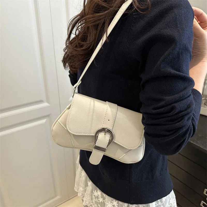 패션 새들백 겨드랑이 가방 싱글 숄더 스몰 고급스러운 원숄더 출퇴근 다용도 크로스백