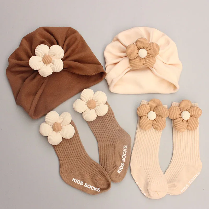 Newborn Baby Hat Set Spring Winter Baby Girl Boy Turban Hat With Socks Flower Infant Beanies Cap Girl Headwraps Accessories