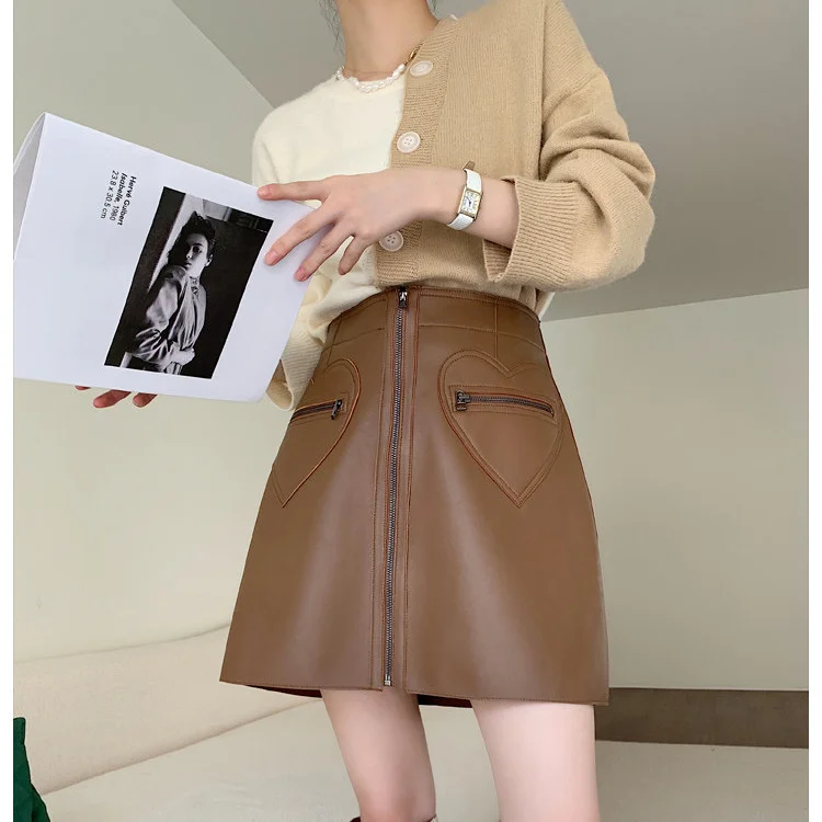Heart leather Skirt for women autumn 2025 new high waist temperament slimming zipper A-line short style half skirt