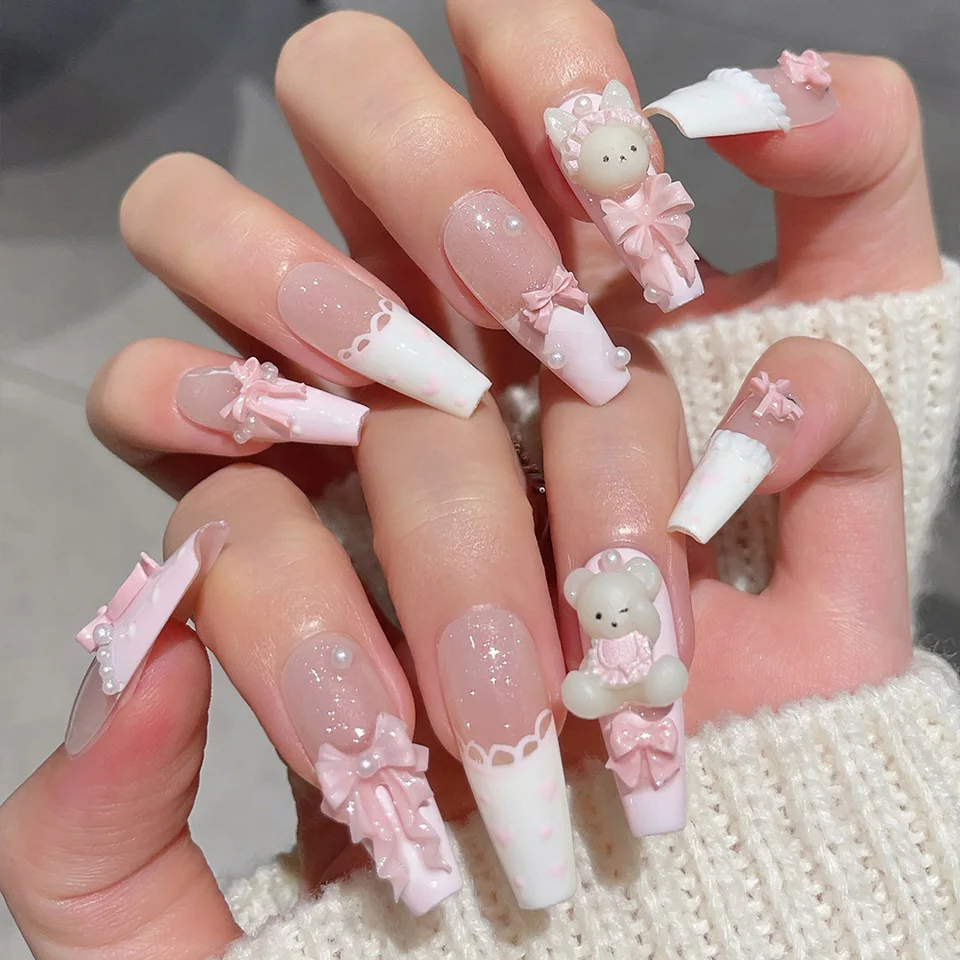 10 piezas kit de uñas postizas largas trapezoidales hechas a mano, blancas y rosas, con diseño de osito de caramelo 3