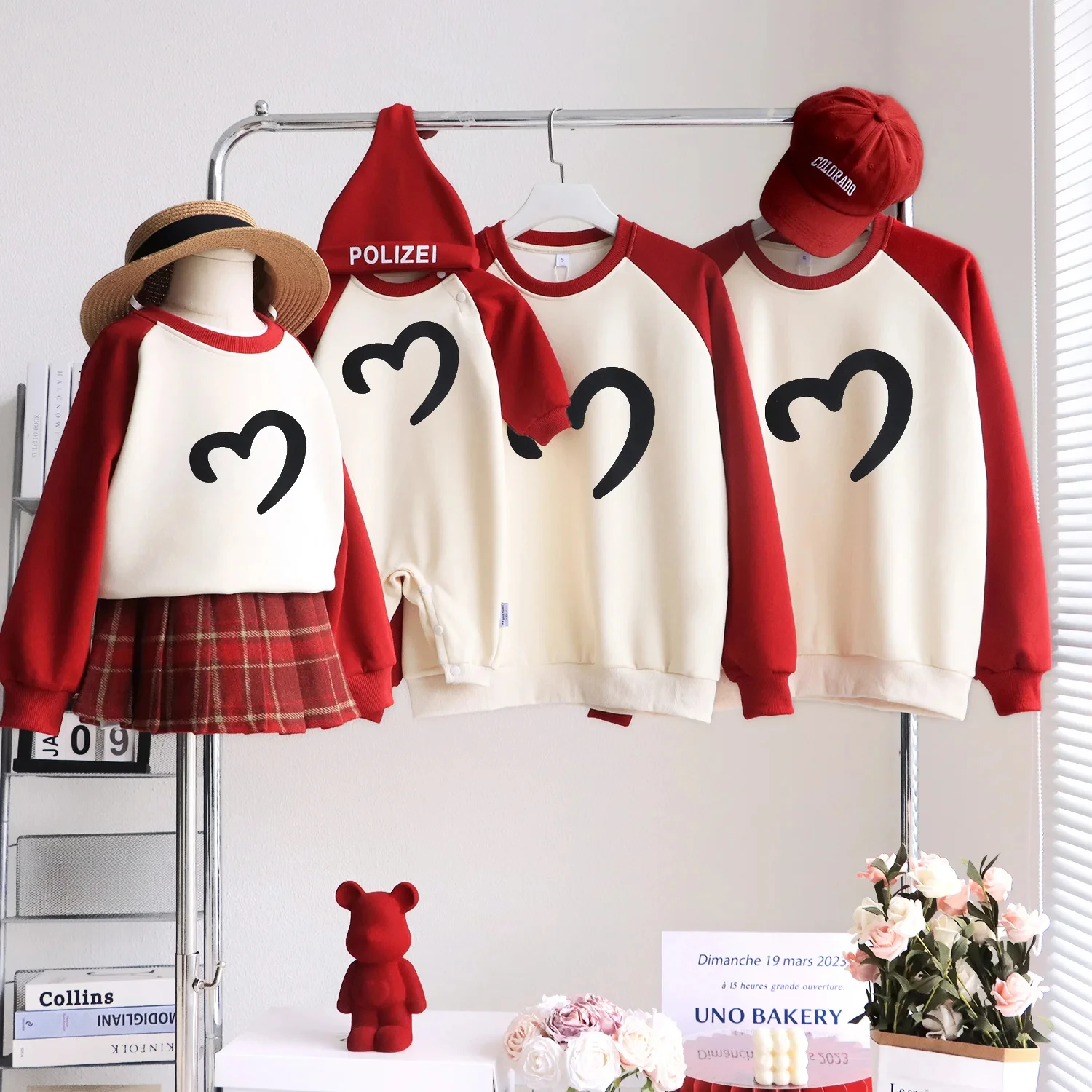 

Heart Red Sweatshirts for The Whole Family Matching Christmas New Year Clothes Father Mother and Son Daughter Tops Baby Bodysuit