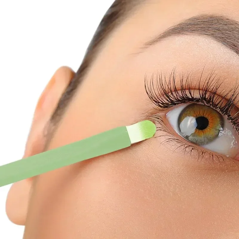 1PCS 4 in 1 Travel Makeup Brush Set Retractable Kabuki 3 Small Eye Brushes Soft Bristles Portable Touch Up Beauty Tools