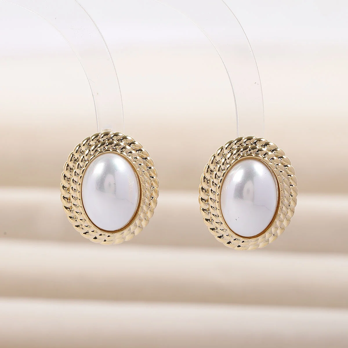 925 Silver Needle Elegant Oval Pearl Stud Earrings, Vintage Textured Gold Plated Jewelry for Daily Wear, Ideal Gift for Women