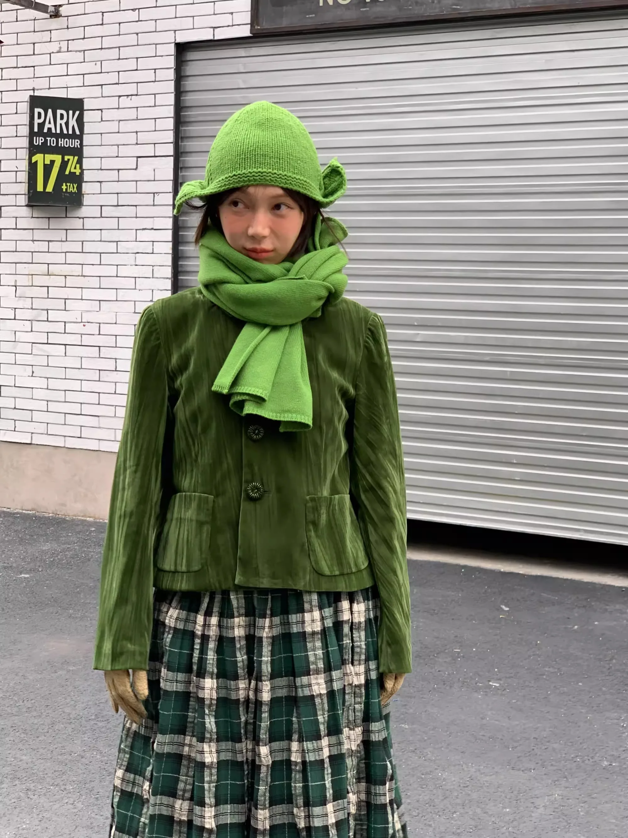 

Винтажный бархатный пиджак WOKERKER для женщин, удлиненный, с прямым кроем, зимнее пальто с складками