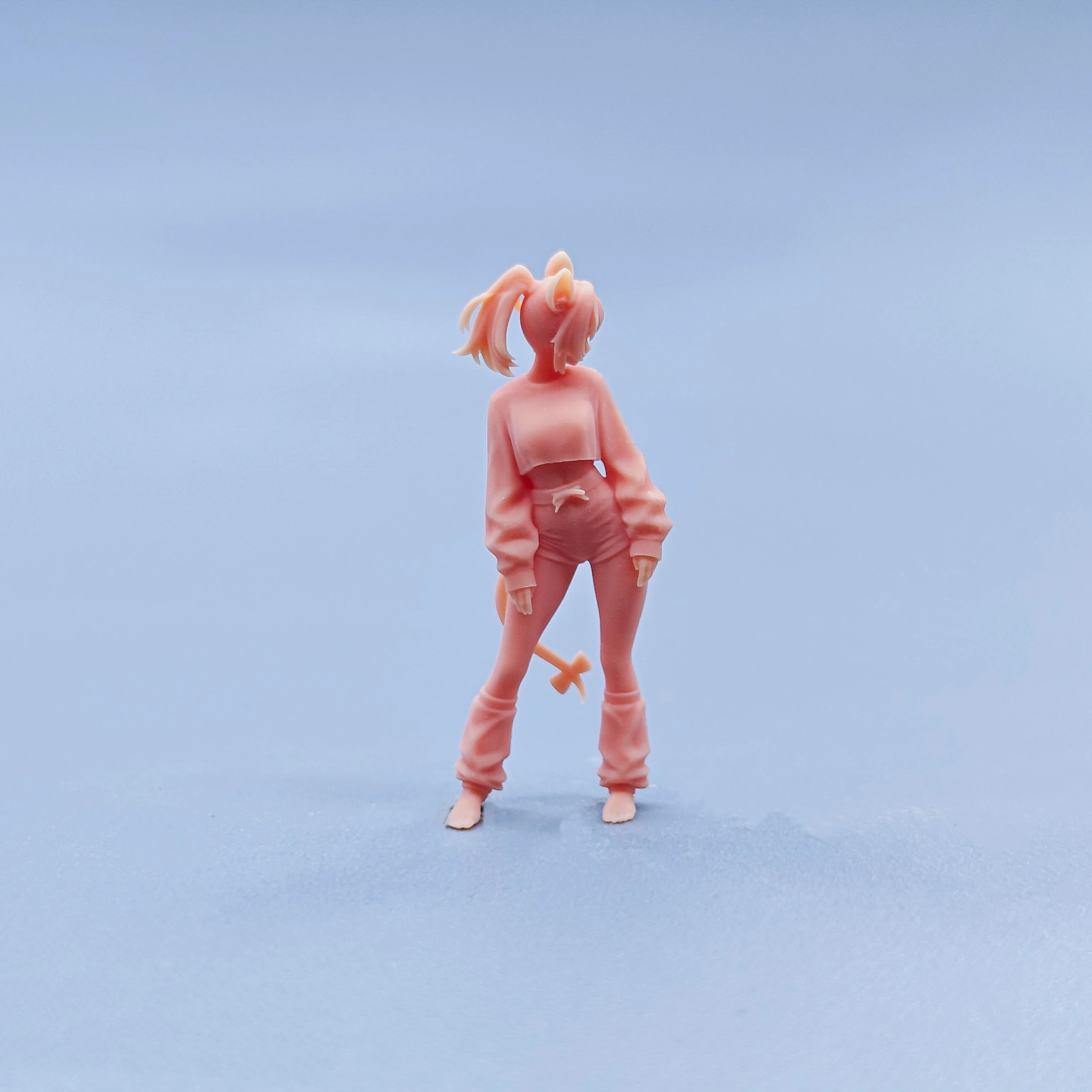 1/64 1/43 Figurine Modello in Scala Resina Mouse Orecchie Ragazza Miniature Non Colorate Diorama Dipinto a Mano D633