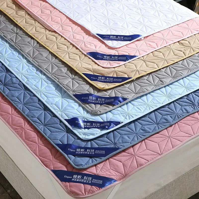 Waterproof urine-proof mattress, breathable and non-slip fixed abrasive padded cotton, dustproof tatami pad, household single