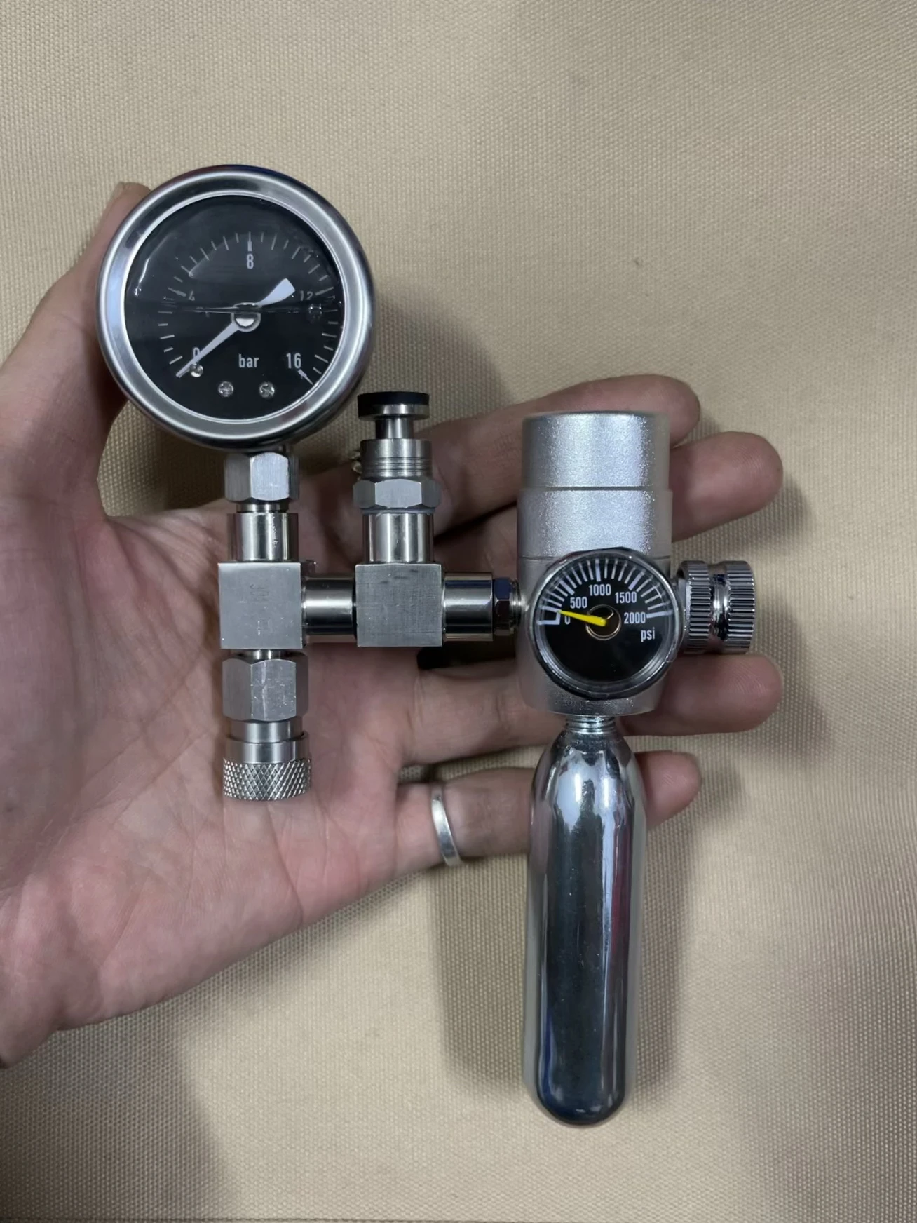 Pneumatic Constant Pressure Valve with Gauge Stainless Steel Pressure Relief Valve
