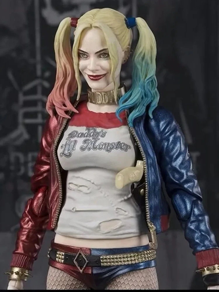 

15cm Anime Harley Quinn Action Figure Sexy Real Silk Stockings Joker Figurine Pvc Room Decoration Halloween Gift Toys