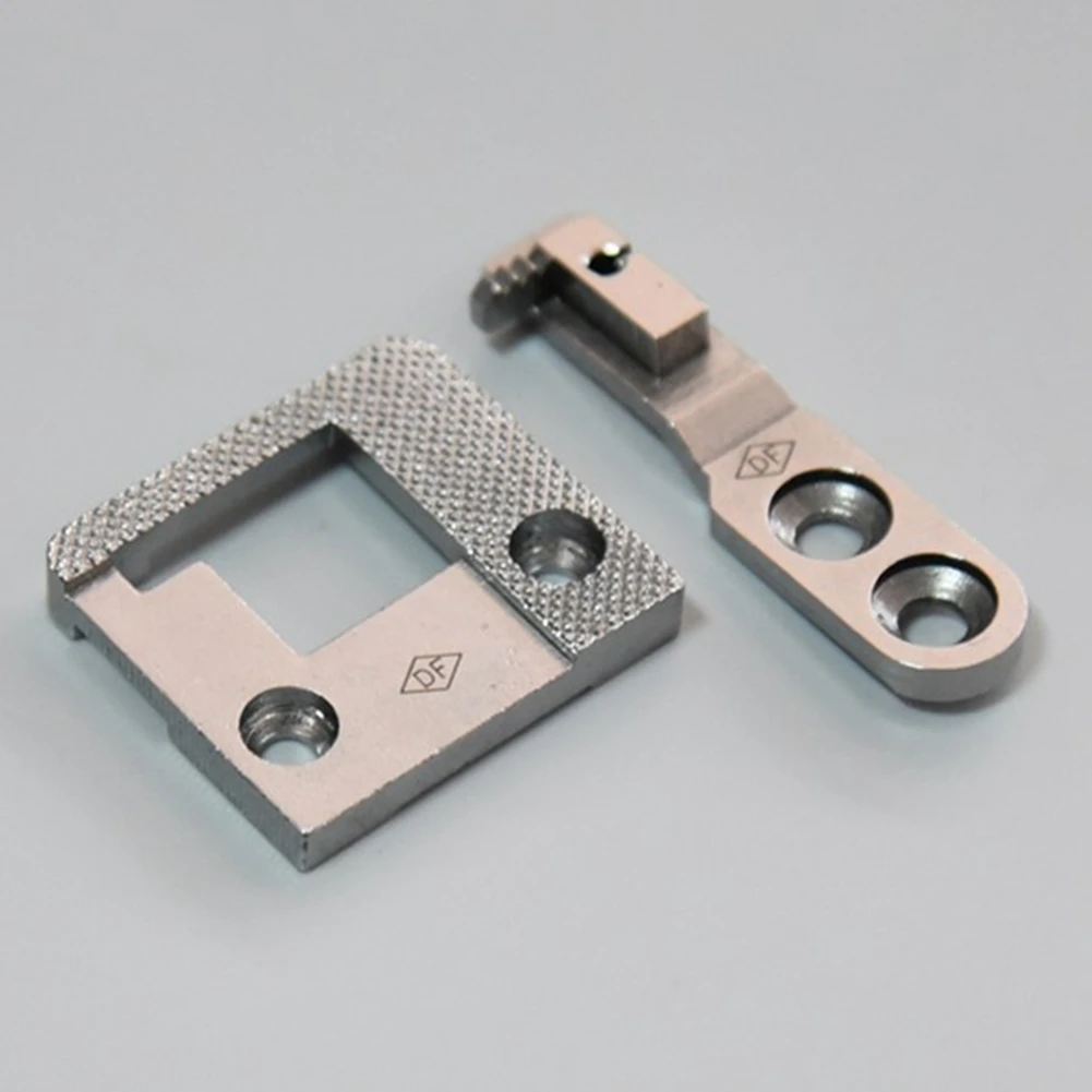 Do maszyny do szycia Pfaff 335 BG335 Śruby do płyt igłowych Kompletne wiązanie Części do mocowania Narzędzia do szycia