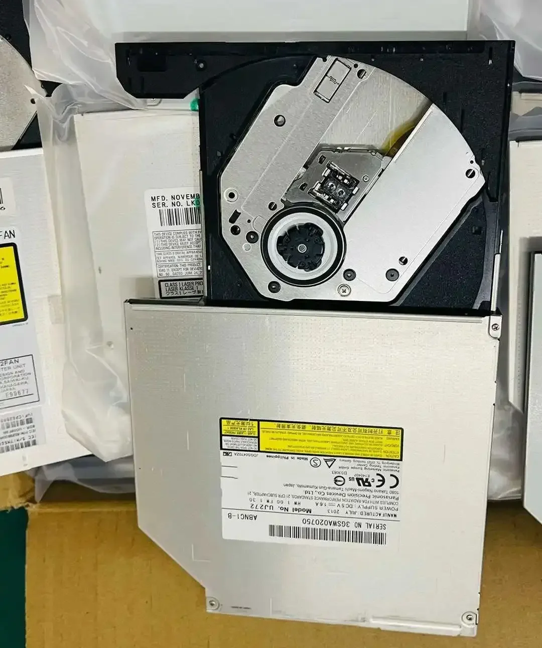 C=Original FOR Panasonic UJ262 UJ272 UJ272Q notebook Blu-ray drive 9.5MM ultra thin Blu-ray burner 100%