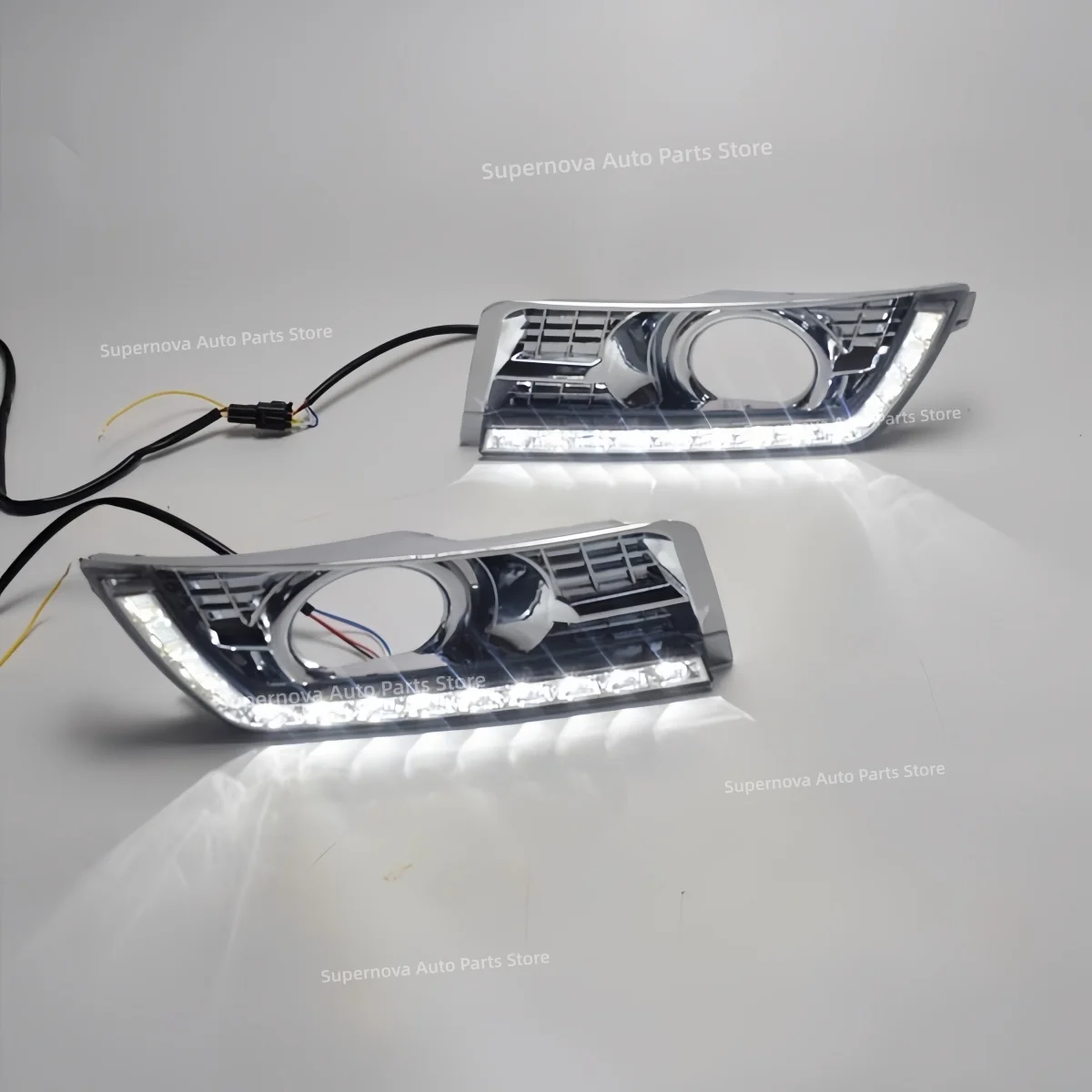 For Cadillac SRX 2012-2016 LED Specialized Daytime running light Flowing Lamp Turn signal Modification Front fog lamp Auto parts