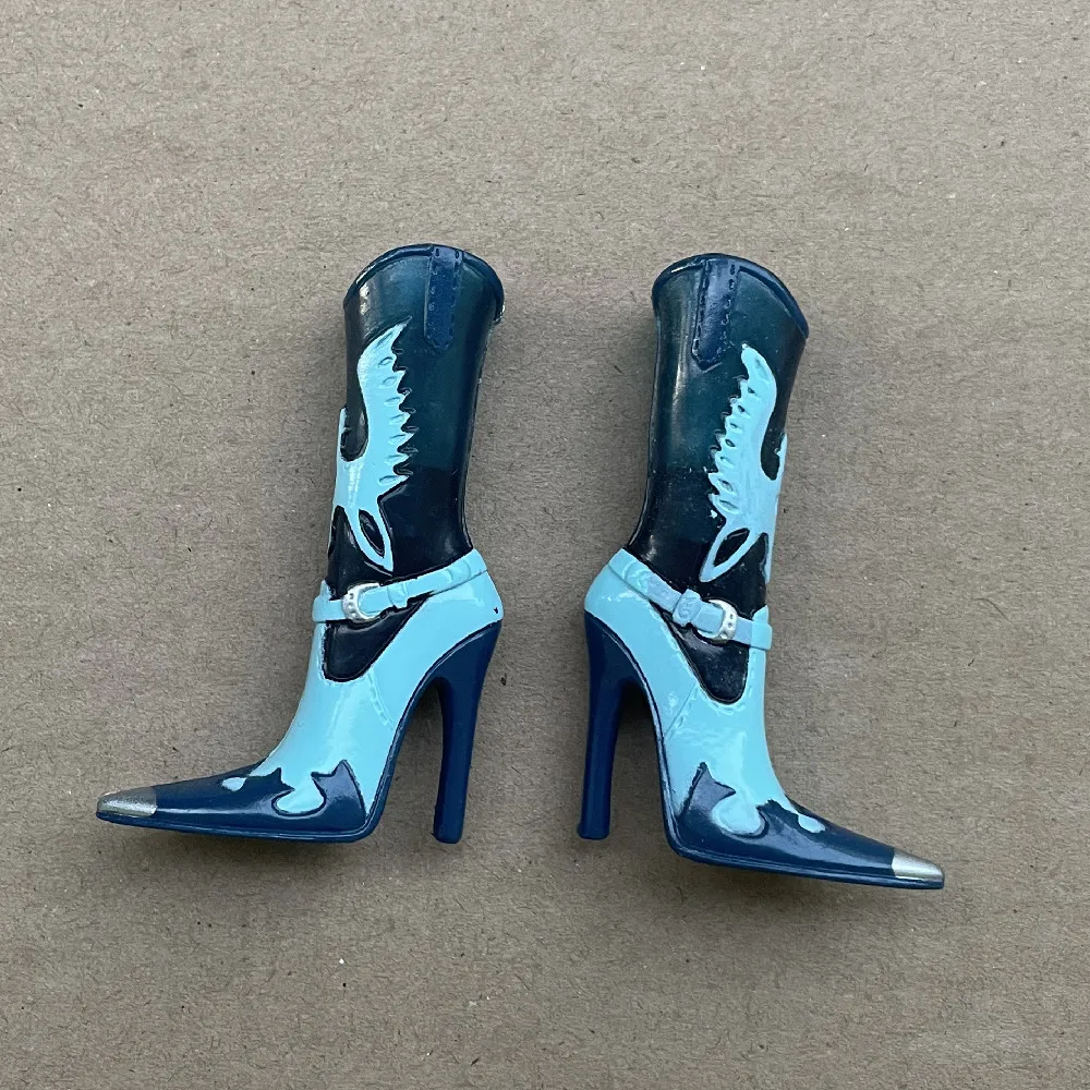 Klassische tanzende Puppe, Puppenschuhe, Turnschuhe, Leder-Design, Schuhe, Stiefel, bunte Puppe, Neuheit, Dekore, Teile, Mädchen, Geschenk, Spielzeug – Detail 30