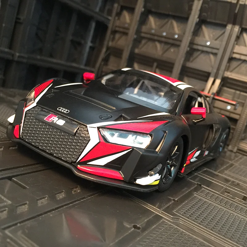 

1/24 AUDI R8 LMS Racing 1:24 Diecast Alloy Metal Toy Car Miniature Model Free Wheels Lightable Collection Gift For Boy Children