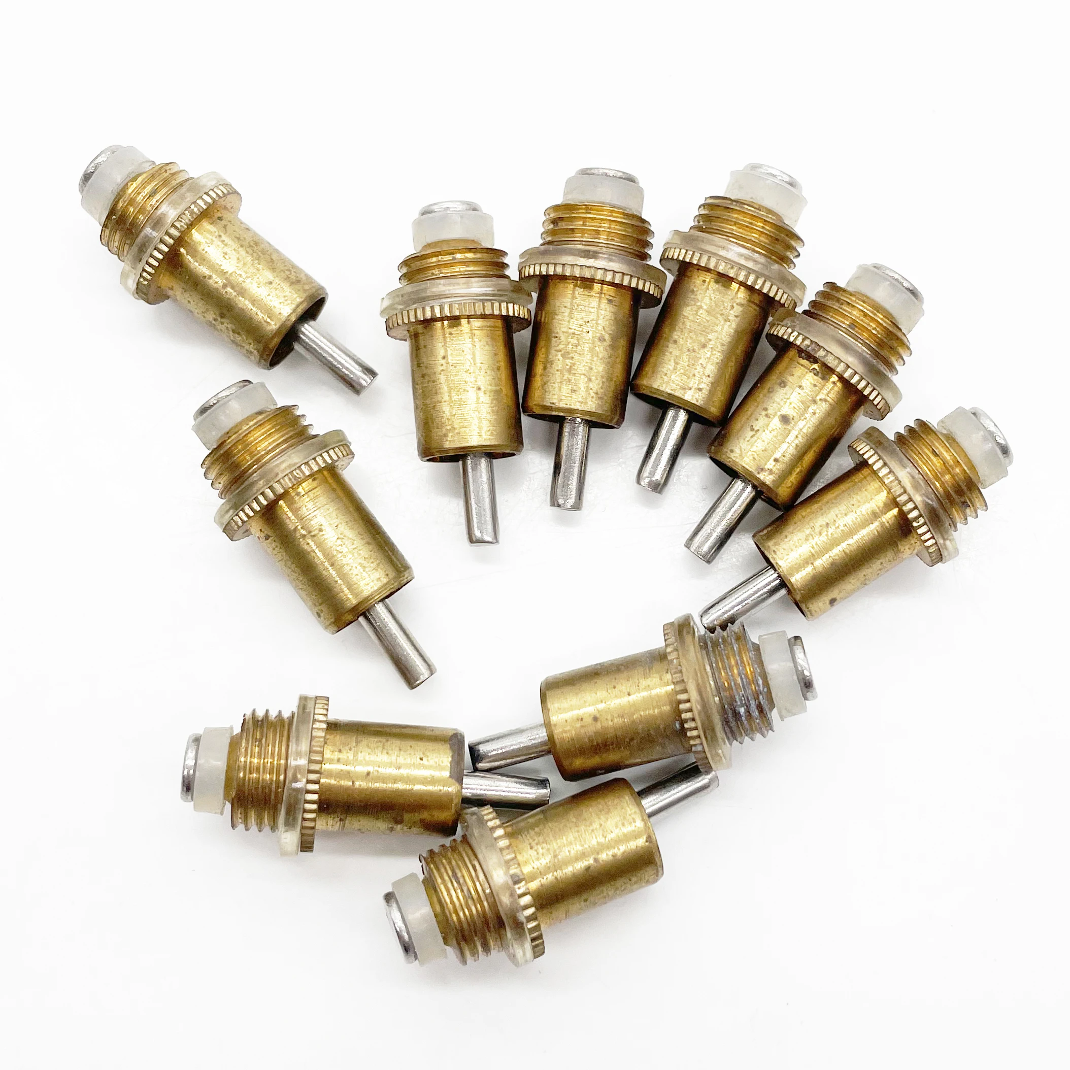 50pcs/lot Rabbit Chicken Quail Copper drinker nipples Rabbit Drinking Water Equipment Feeder Farm Animals Water Feeding