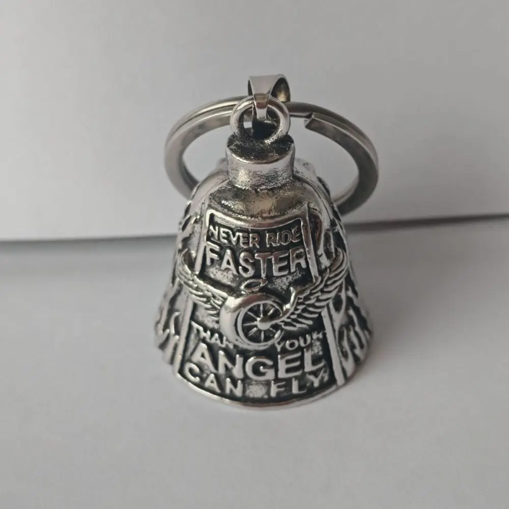 Vintage Wing Wheel Biker Key Ring Lucky Bell Pendant Fashion Accessory Personality Ornament Gift For Motorcycle Enthusiasts