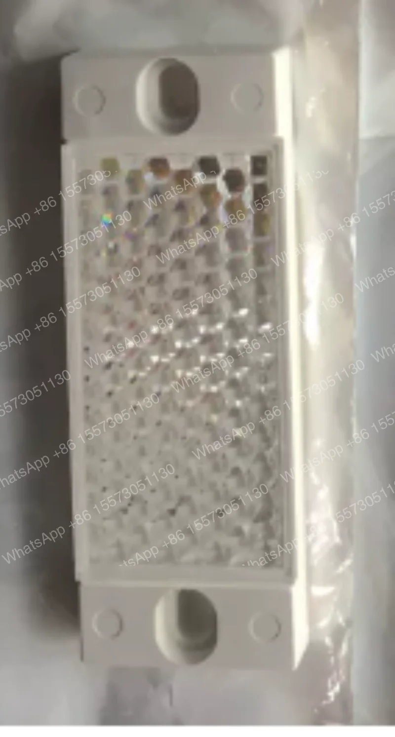 1Pcs Brand  Reflector PL30A  1002314Fast shipping with quality guarantee