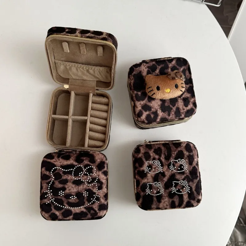 Sanrio hellokitty menina coração leopardo impressão veludo avançado caixa de armazenamento jóias desktop caixa de jóias quente diamante partição armazenamento