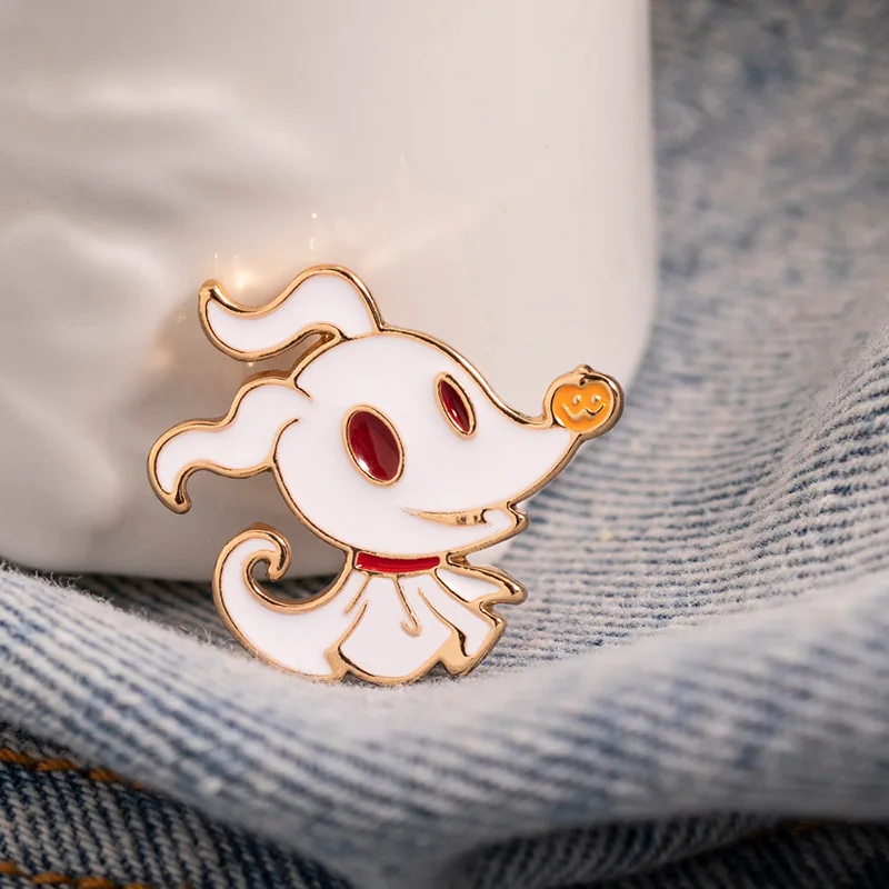 Brooches for Women Men Cute Ghost Pins Badges Cartoon Spooky Pet Clothes Pin Kids Backpacks Jewelry Gifts Halloween Party Enamel