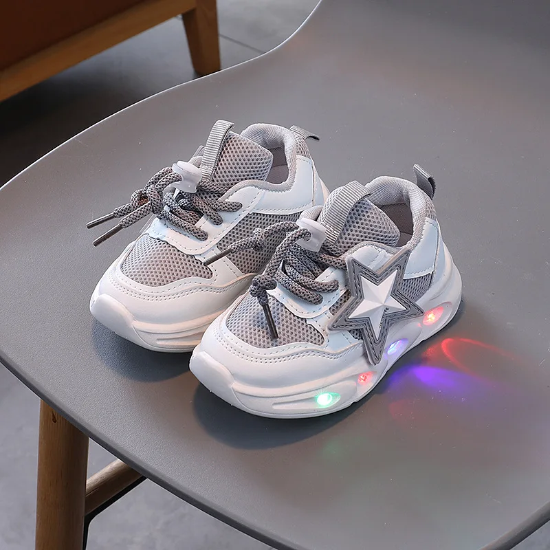 Baskets en maille respirante à LED pour enfants, chaussures de course pour enfants, semelle Shoous, chaussures décontractées, non ald, marche, garçons, filles, nouveau, 2024