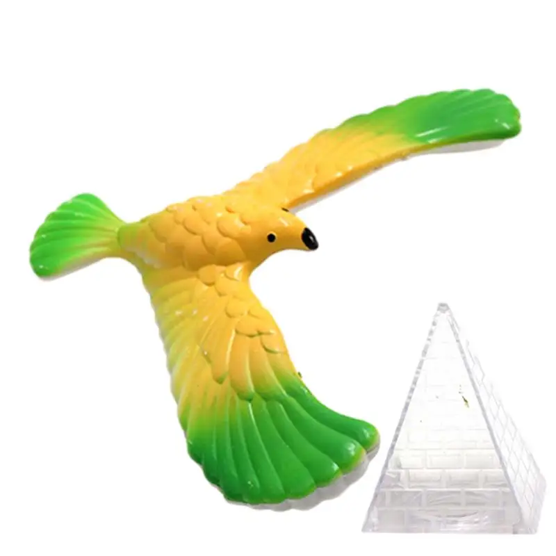 Novità di alta qualità Incredibile equilibrio Aquila Giocattolo per uccelli Magia Mantiene l'equilibrio Home Office Divertimento Apprendimento Gag Toy per regalo per bambini