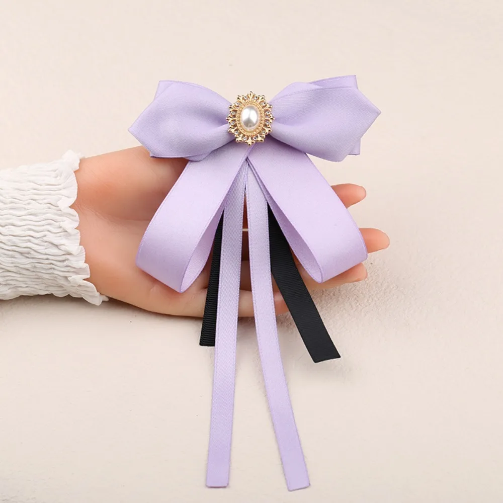 College Style Ribbon Bow Tie Brooch Crystal Rhinestone Pearl Bowknot Brooches Solid Color School Uniform Accessories Female