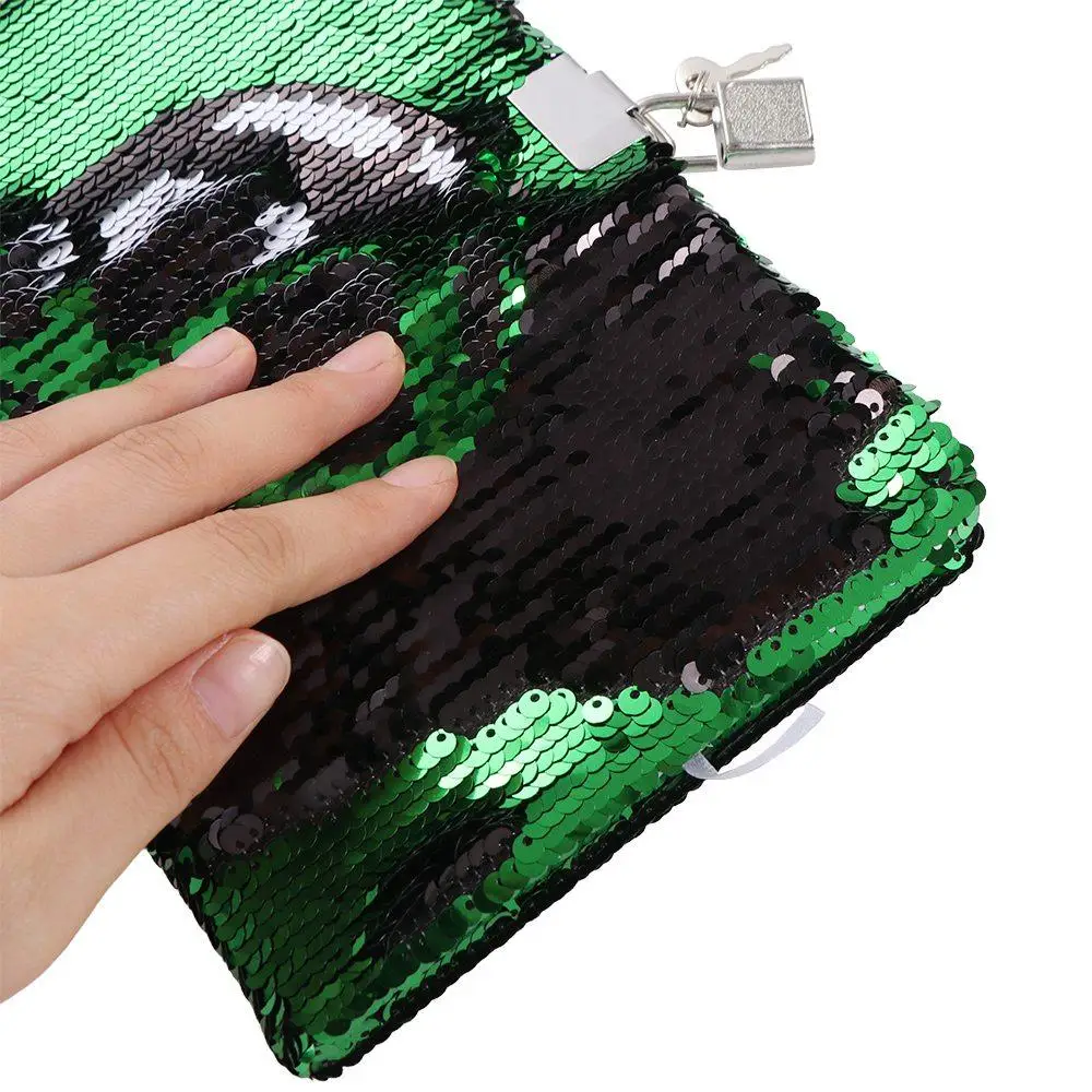 Quaderno da calcio regalo con serratura e chiavi Copertina creativa con paillettes Quaderno con paillettes Blocco note con paillettes reversibile verde per adulti