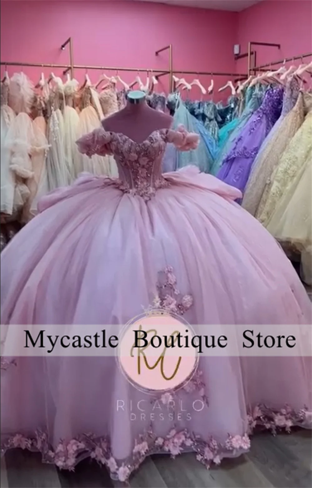 2025 Luxury Pink Shiny Princess Quinceanera Dresses Beading Appliques Lace Flower Party Dress Sweet 16 Dress Customized