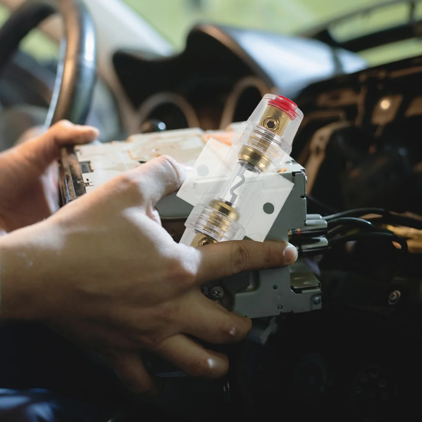 

Inline Fuse Holder For Car Audio Subwoofer Amplifier Durable Audio Power Protection Fuse Block Safety Design Automotive