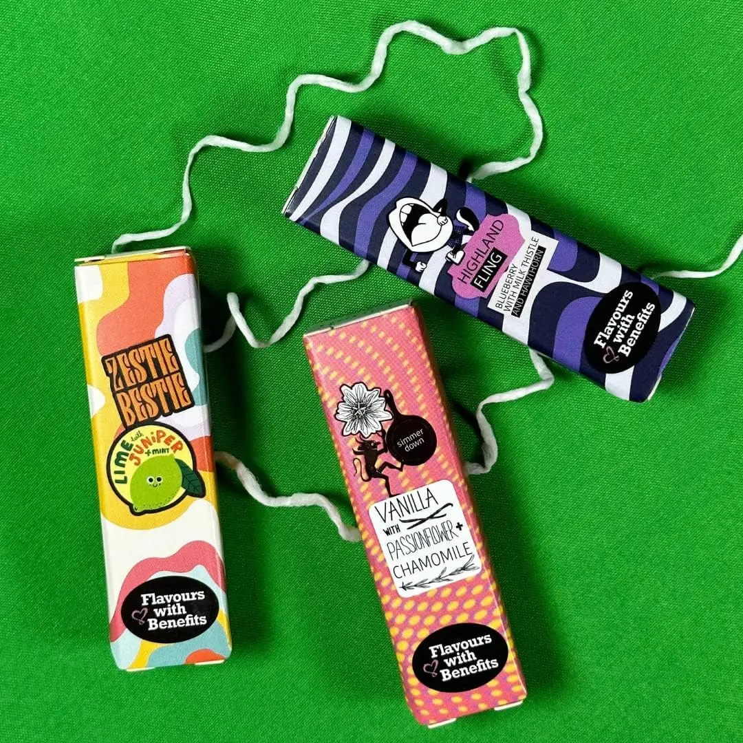 

Утолщенная зубная нить для глубокой чистки десен, нежные вкусы: черника, лайм и мята, ваниль