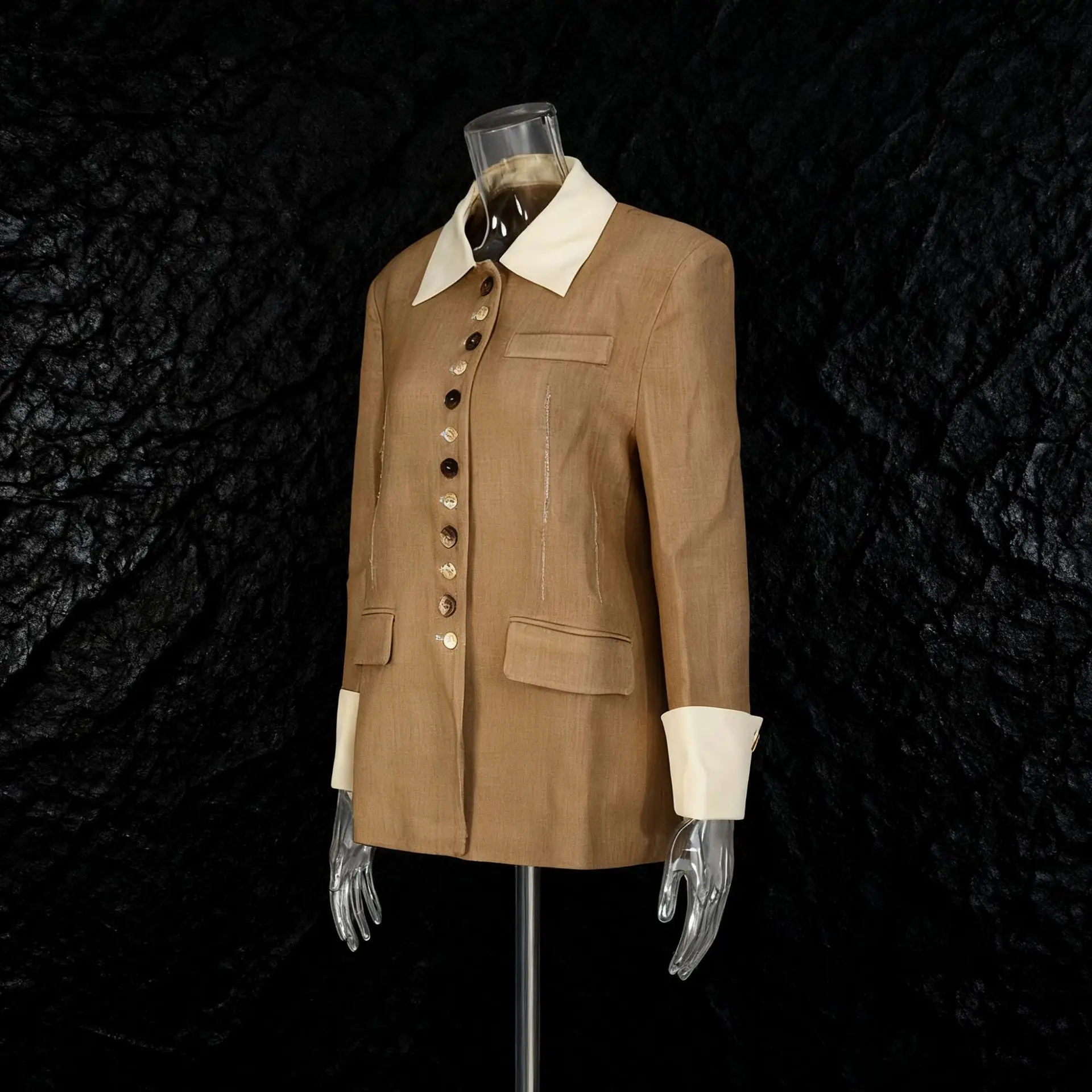 SuperAen Retro 2025 Otoño e Invierno nueva chaqueta de traje Simple de moda de un solo pecho con cuello de solapa caqui Color contrastante