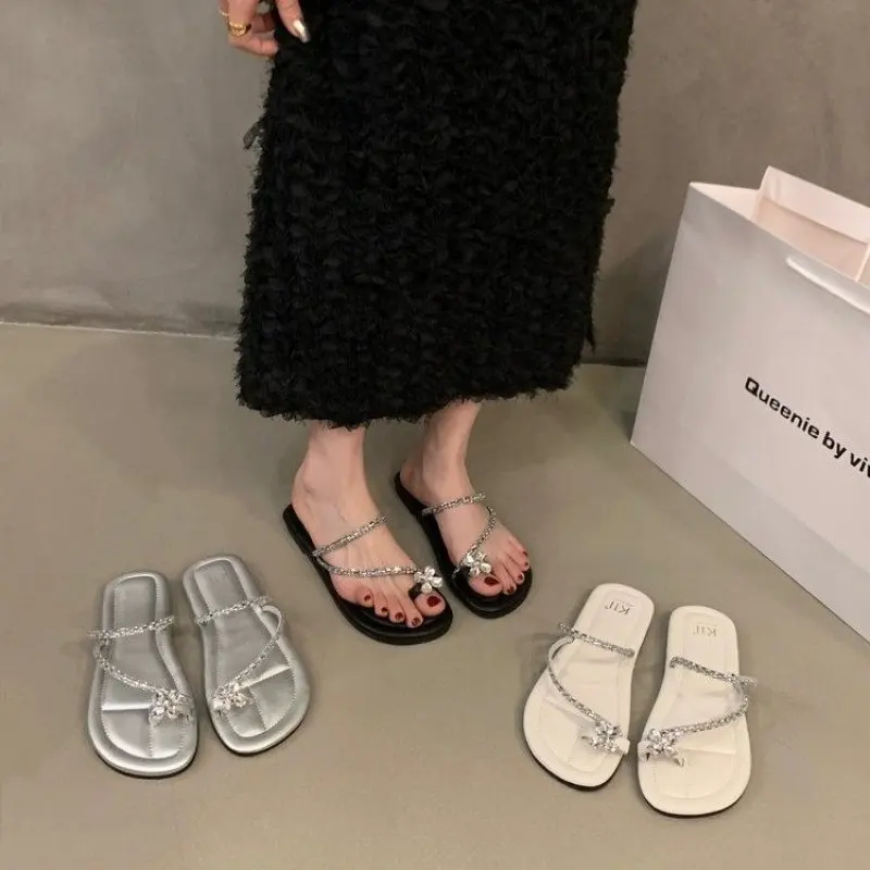 

2024 Summer Crystal Women Slippes Fashion Elegant Narrow Band Slides Shoes Ladies Outdoor Dress Thick Heel thong sandal New