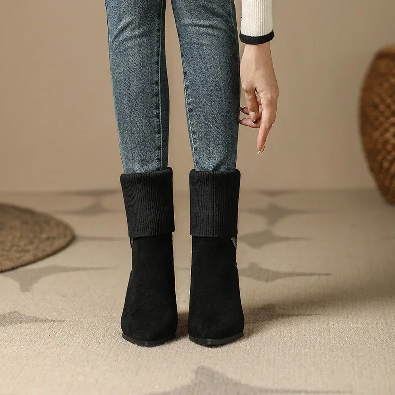 أحذية نسائية قصيرة بكعب عالٍ 2025 شتاء جديد مزاجه كعب سميك رأس مدبب أنبوب دافئ مريح كل مباراة أحذية الموضة #4