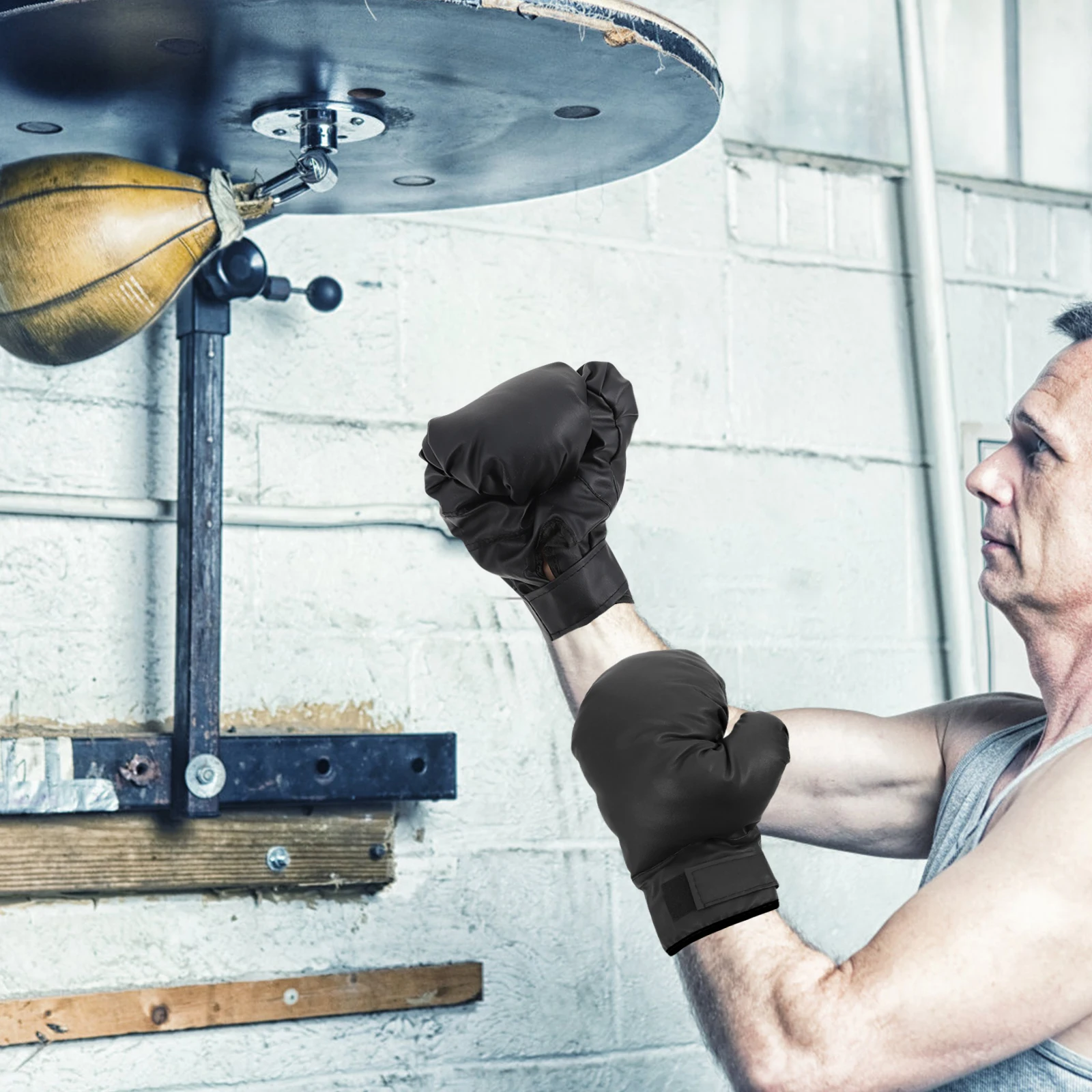 

Boxing Gloves Kickboxing Training Professional Anti-Tear Sparring Gloves Breathable Wrist Wrap Boxing Accessory